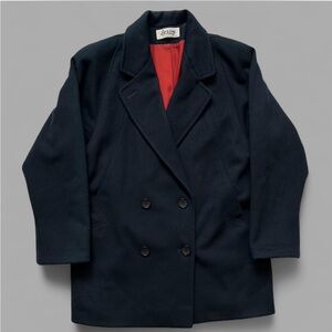Vintage 70’s Women’s Loring 100% Wool Union Made Navy Blue Coat. Size L.